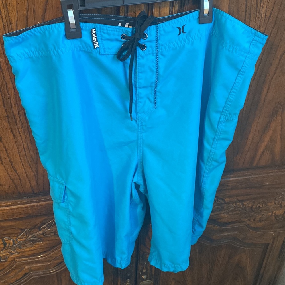 Hurley man short for swiming no size tag fits XL